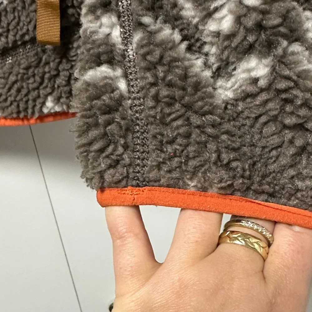 Patagonia women's classic retro-x fleece in brown and orange sz medium EUC - Picture 6 of 8